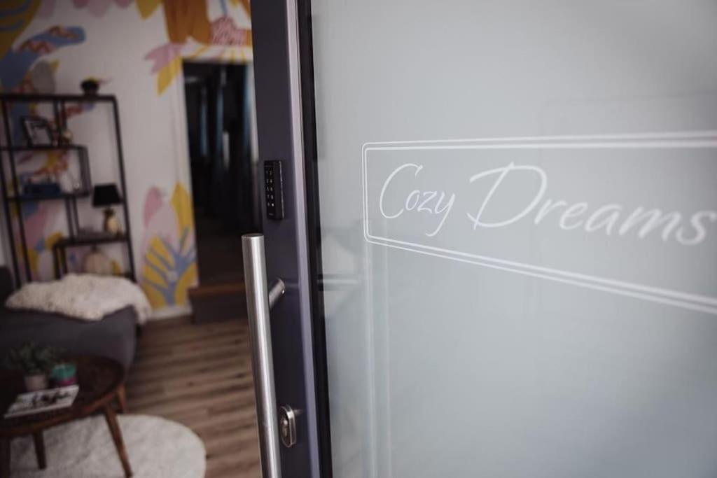 Cozy Dreams: Deluxe 2-Zimmer-Apartment -Kueche Нюрнберг Екстер'єр фото